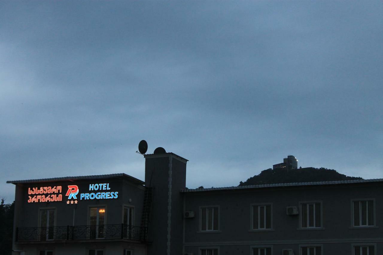 Hotel Progress Batumi Ngoại thất bức ảnh
