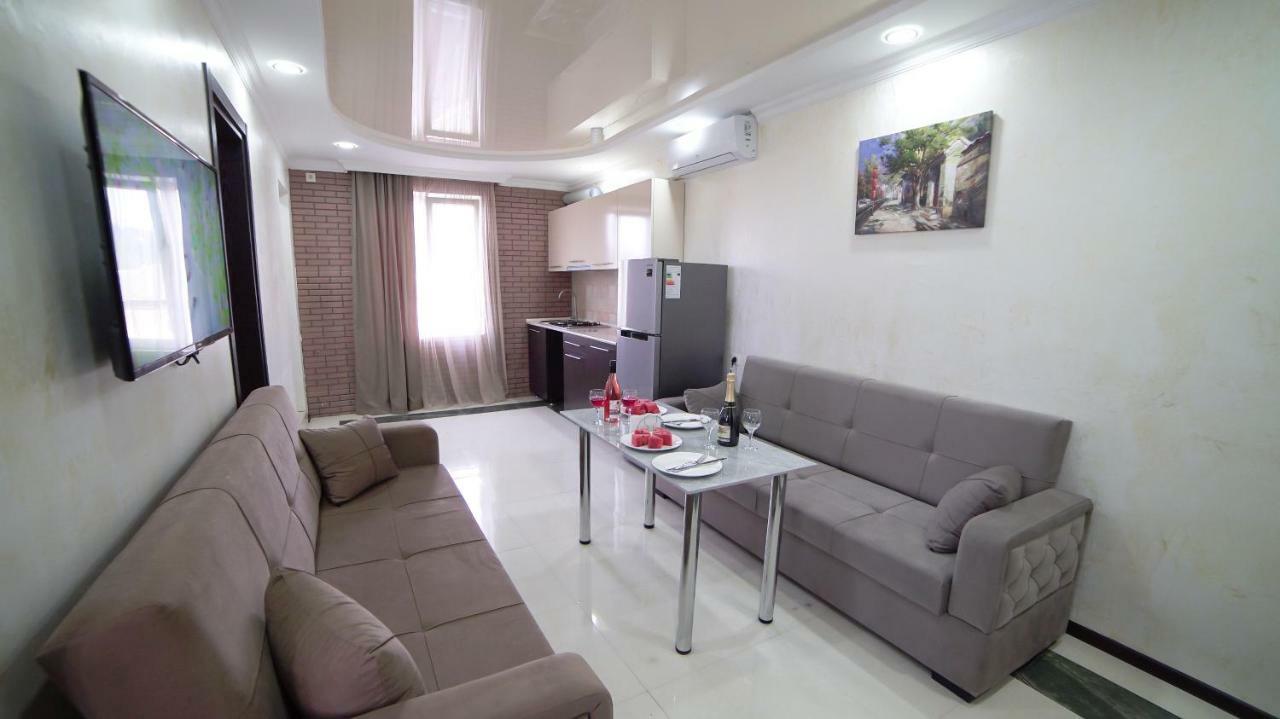 Hotel Progress Batumi Ngoại thất bức ảnh