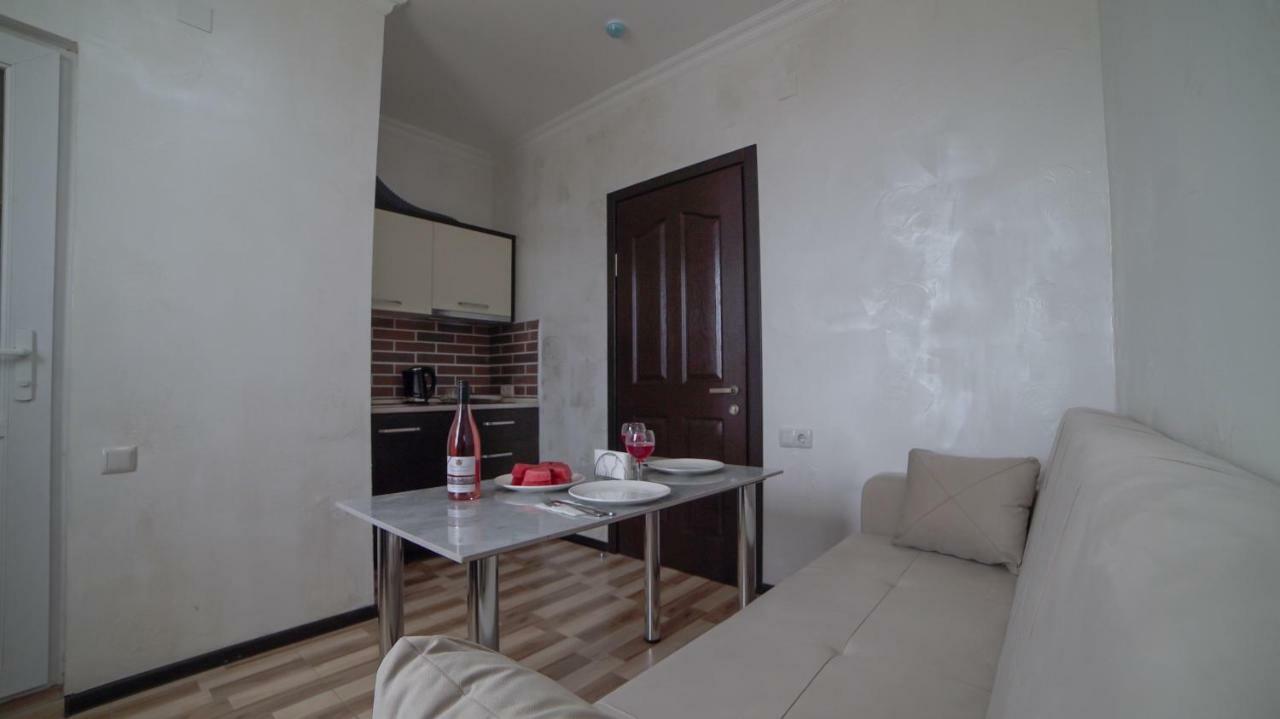 Hotel Progress Batumi Ngoại thất bức ảnh